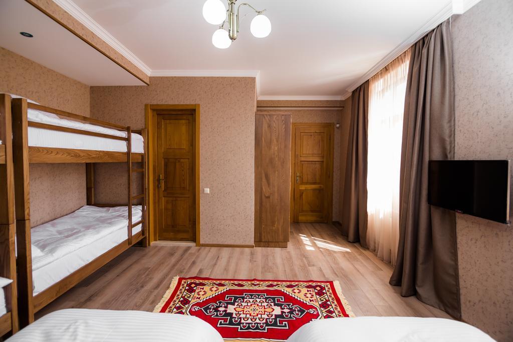 Metekhi'S Galavani Hotel 트빌리시 외부 사진